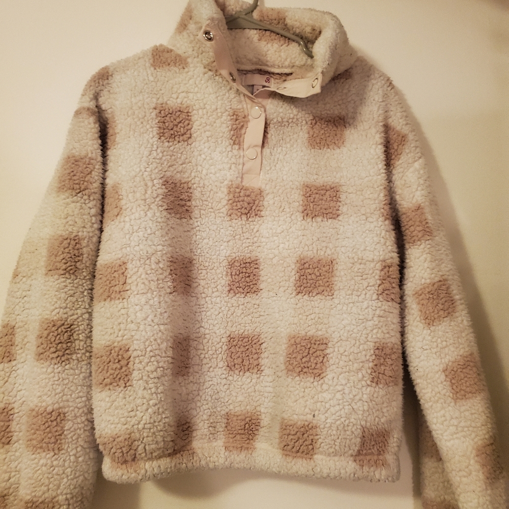 Plaid fuzzy jacket